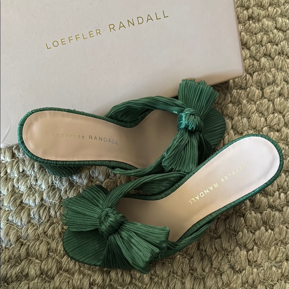 Loeffler Randall Green Bow Heel